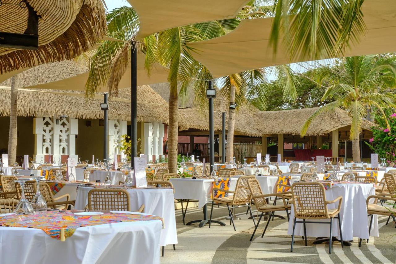 Hotel Royam Saly Exterior foto